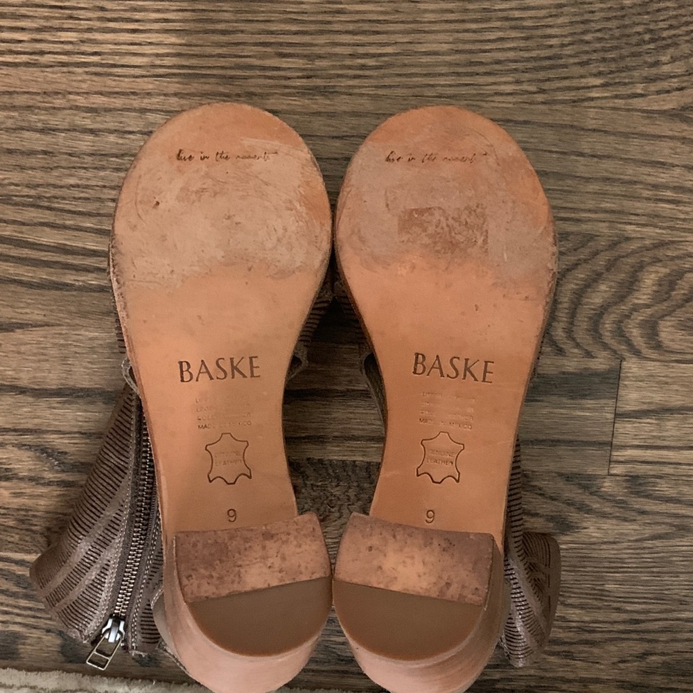 Baske Stylish Brown Leather Peep-Toe Ankle Boots - Picture 8 of 10